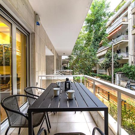 Urban Luxury On A Quiet Street In The Center Of Athens Leilighet Eksteriør bilde